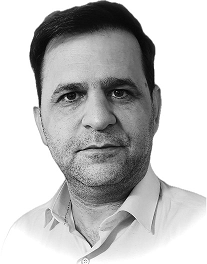 عباس عباسی